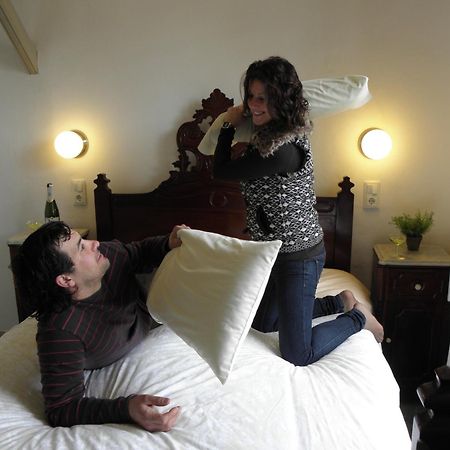 Hostal Cal Pla Sant Llorenc Savall エクステリア 写真