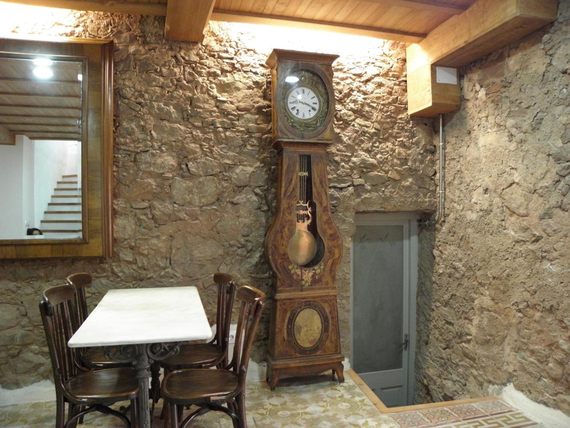 Hostal Cal Pla Sant Llorenc Savall エクステリア 写真